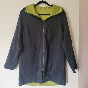 Mycra Pac Reversible Grass Green / Black Travel Spring Fall Jacket